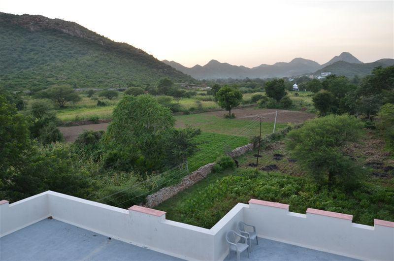 The Royale Country Retreat Bed and Breakfast Udaipur Buitenkant foto