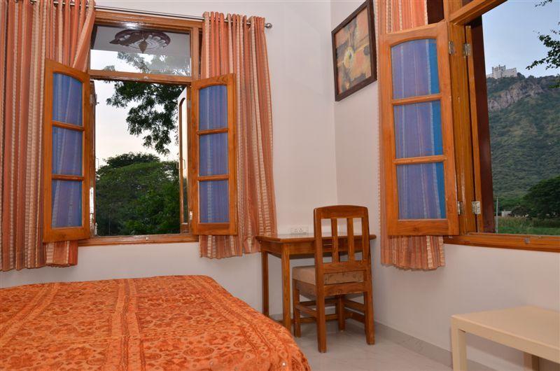 The Royale Country Retreat Bed and Breakfast Udaipur Buitenkant foto
